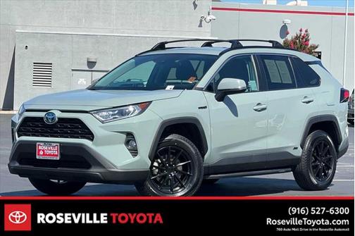 2021 Toyota RAV4 Hybrid XLE