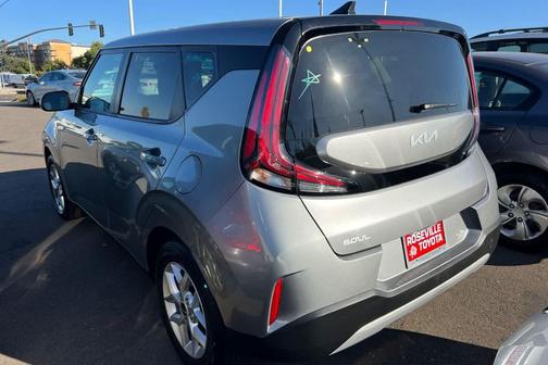 2024 Kia Soul LX