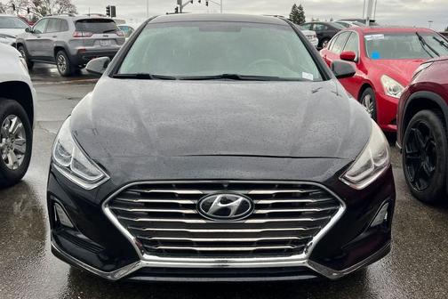 2018 Hyundai SONATA SE