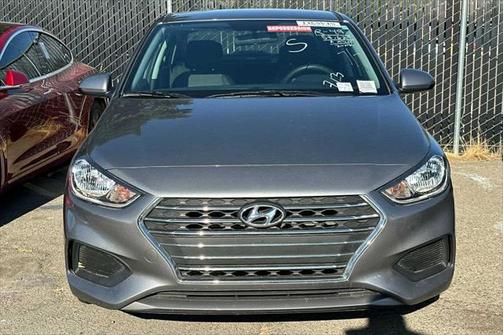 2022 Hyundai Accent SE