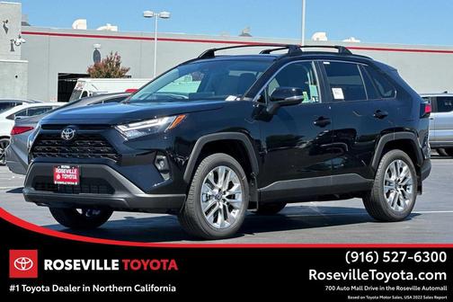 2025 Toyota RAV4 XLE Premium