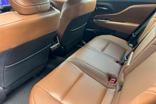 2025 Toyota Crown Signia Limited