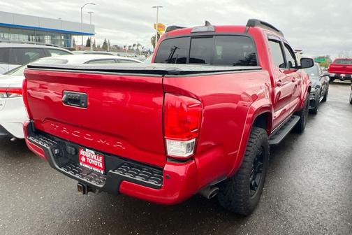 2016 Toyota Tacoma SR5