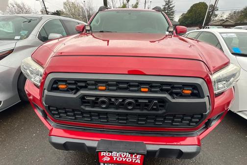 2016 Toyota Tacoma SR5