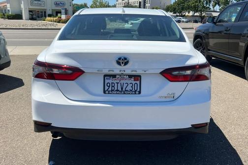 White 2022 Toyota Camry LE
