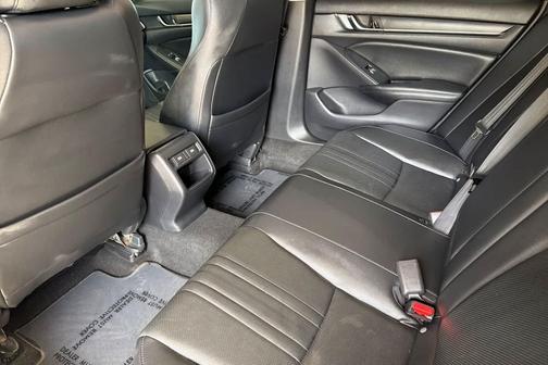 Sonic Gray Pearl 2022 Honda Accord Sport SE 1.5T