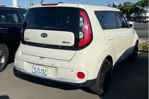 2017 Kia Soul EV +