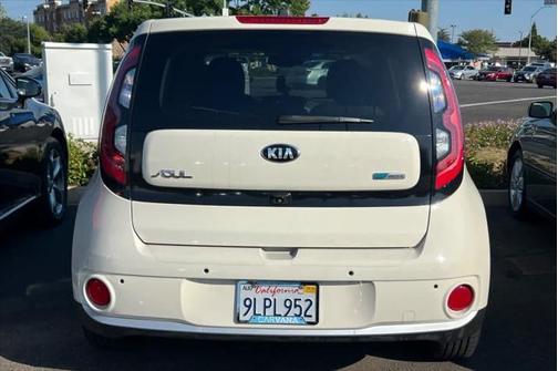 2017 Kia Soul EV +
