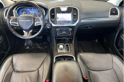 2017 Chrysler 300C Base