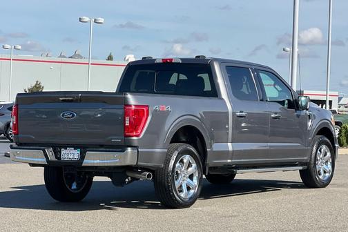 Carbonized Gray Metallic 2022 Ford F-150 XLT