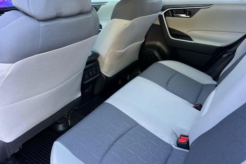 Silver Sky Metallic 2023 Toyota RAV4 Hybrid XLE