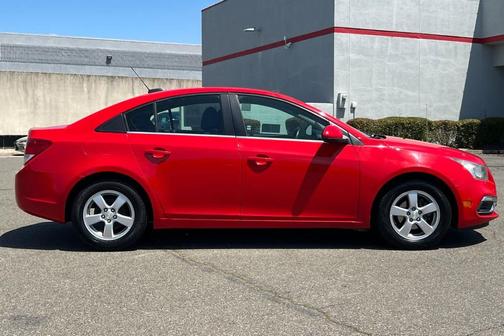 Red Hot 2016 Chevrolet Cruze Limited 1LT