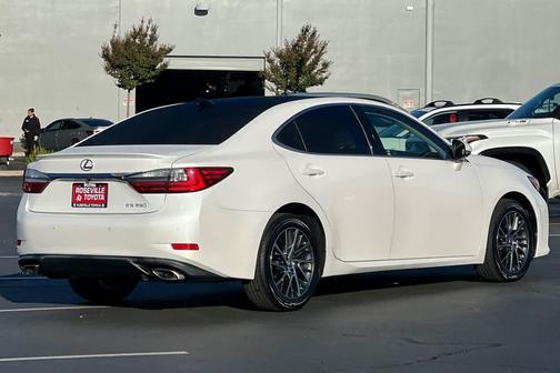2016 Lexus ES 350 Base
