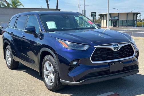 2024 Toyota Highlander Hybrid LE