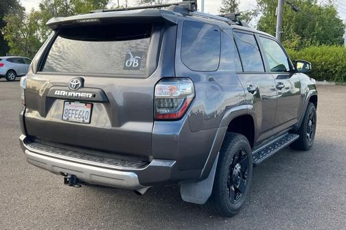 Magnetic Gray Metallic 2015 Toyota 4Runner Trail