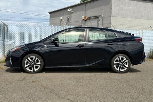 Midnight Black Metallic 2017 Toyota Prius Three Touring