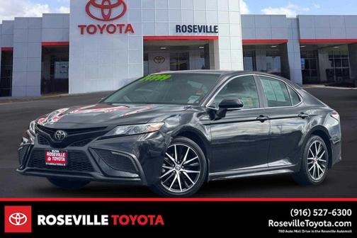 2023 Toyota Camry SE