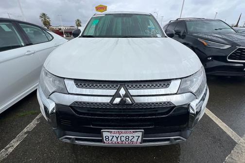 2019 Mitsubishi Outlander ES