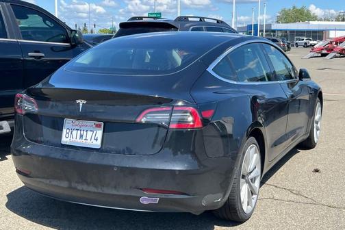 2019 Tesla Model 3 Standard Range