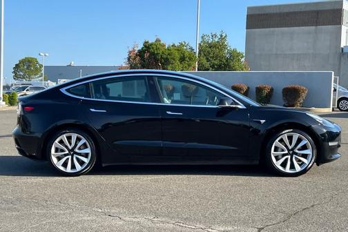 2019 Tesla Model 3 Standard Range