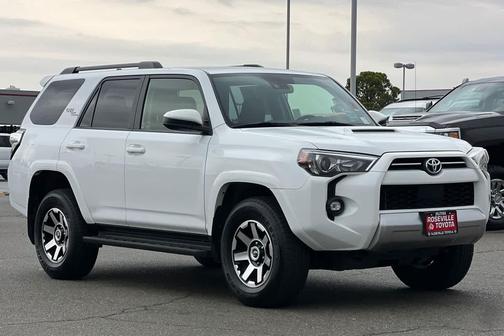 2024 Toyota 4Runner TRD Off Road