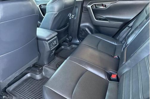 2022 Toyota RAV4 Hybrid Limited