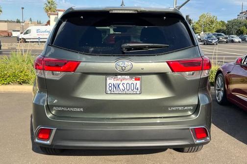 Alumina Jade Metallic 2019 Toyota Highlander Limited