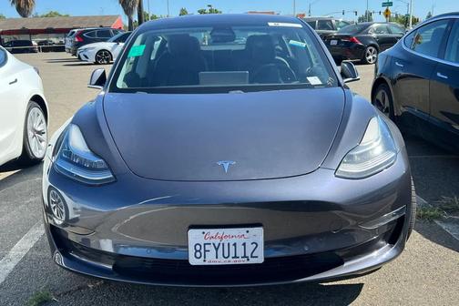 Gray 2018 Tesla Model 3 Long Range