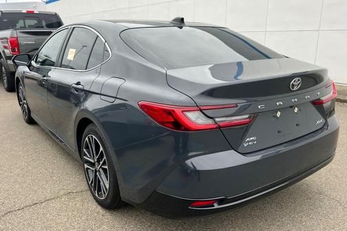 Underground 2025 Toyota Camry XLE