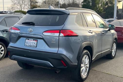 2023 Toyota Corolla Cross LE