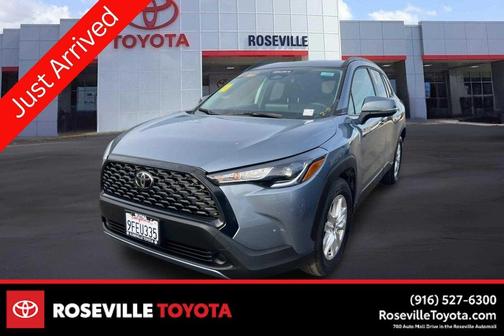 2023 Toyota Corolla Cross LE