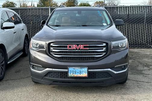 2017 GMC Acadia SLT-1