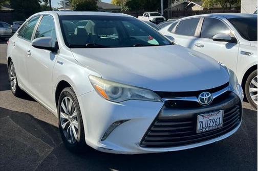 2015 Toyota Camry Hybrid XLE