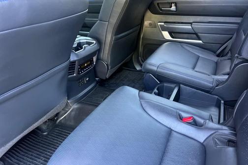 Wind Chill Pearl 2024 Toyota Sequoia Platinum