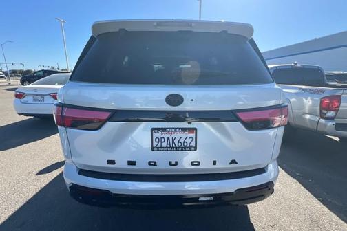 Wind Chill Pearl 2024 Toyota Sequoia Platinum