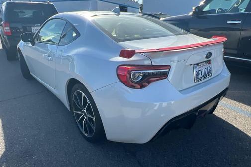 Crystal White Pearl 2018 Subaru BRZ Limited