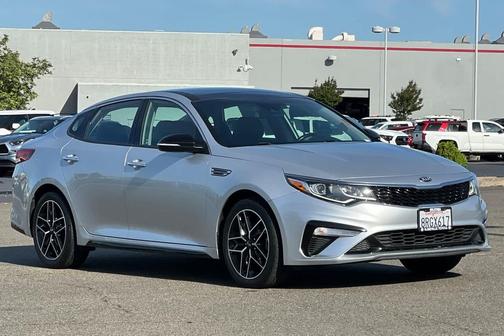 Sparkling Silver 2020 Kia Optima S