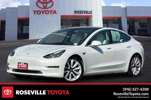 Pearl White Multi-Coat 2018 Tesla Model 3 Long Range