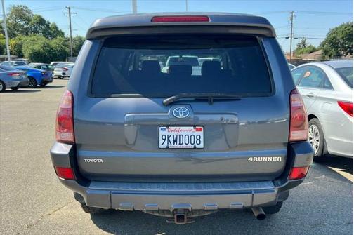2005 Toyota 4Runner SR5