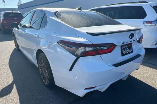 Ice Cap 2023 Toyota Camry SE