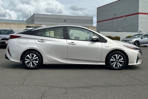2017 Toyota Prius Prime Premium