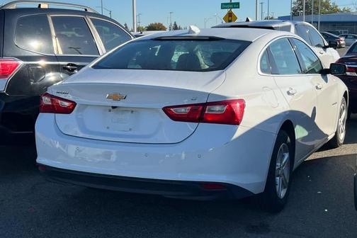 2024 Chevrolet Malibu FWD 1LT