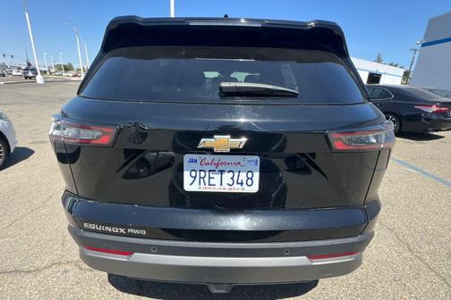 Mosaic Black Metallic 2025 Chevrolet Equinox 1LT