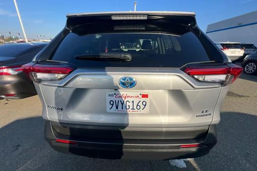 2023 Toyota RAV4 Hybrid LE