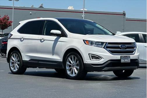 2017 Ford Edge Titanium