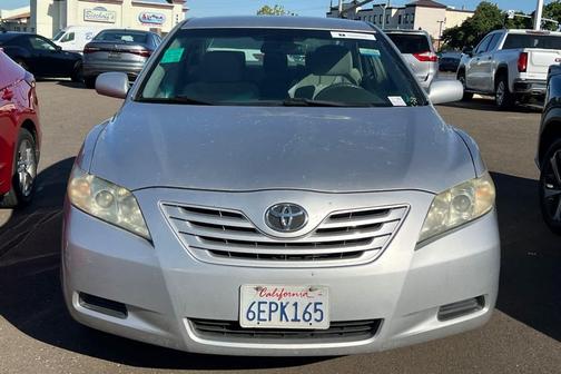 Classic Silver Metallic 2009 Toyota Camry LE