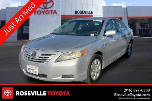 Classic Silver Metallic 2009 Toyota Camry LE