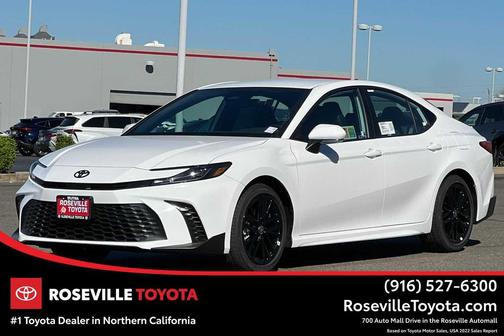 2026 Toyota Camry SE