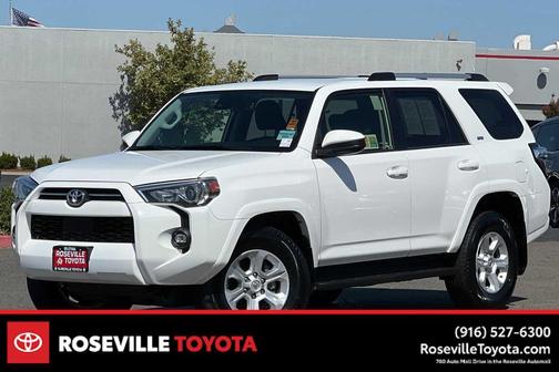 2024 Toyota 4Runner SR5