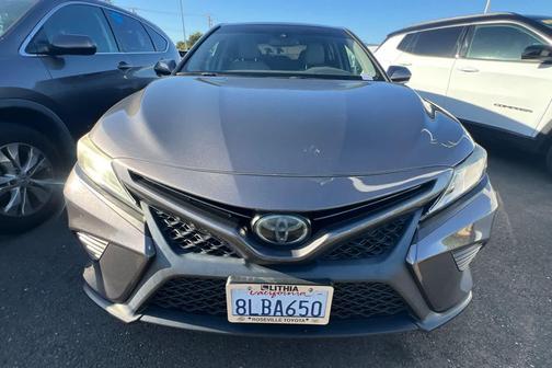 Predawn Gray Mica 2019 Toyota Camry SE